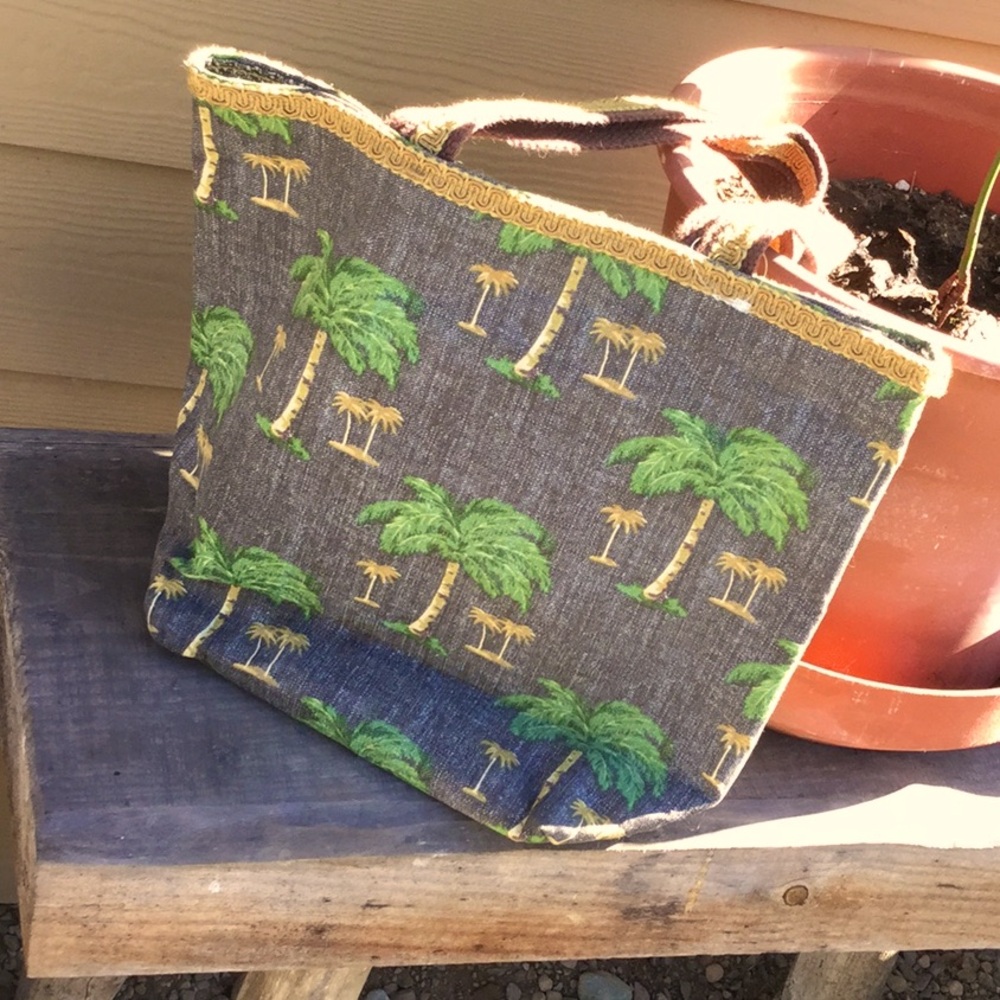 Palm tree handcrafted market bag pool spa farmer’s festival travel craft garden